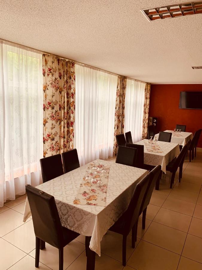 Pensiunea Valea Frumoasei Şugag Exterior foto