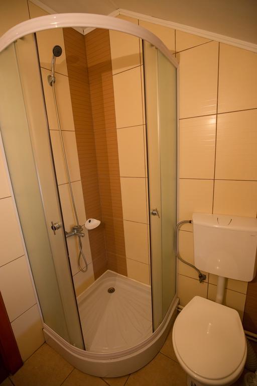 Pensiunea Valea Frumoasei Şugag Cameră foto